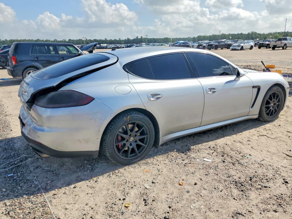 Porsche PANAMERA 2015 — Copart