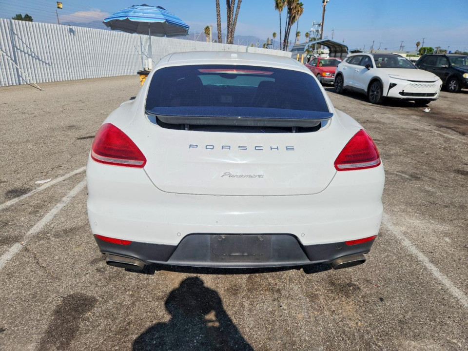 Porsche PANAMERA 2015 — Copart