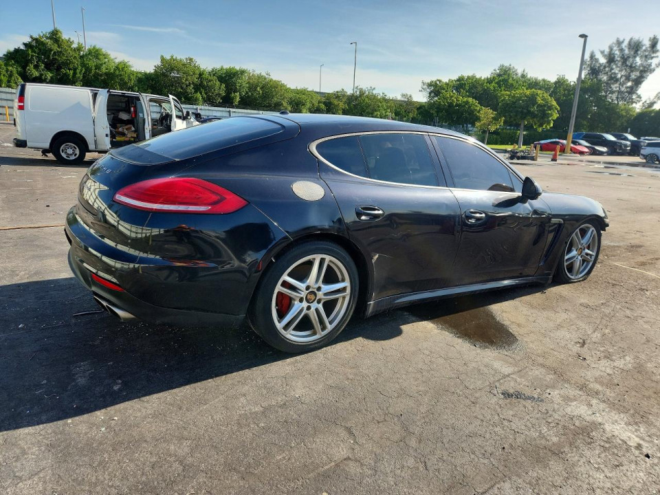Porsche PANAMERA 2014 — Copart