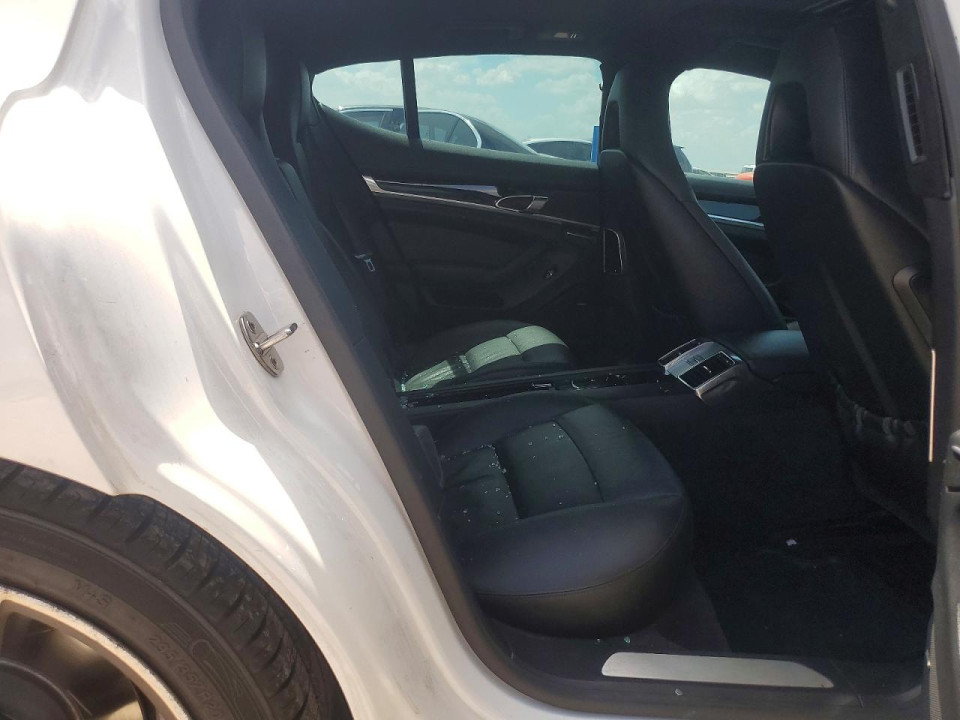 Porsche PANAMERA 2012 — Copart