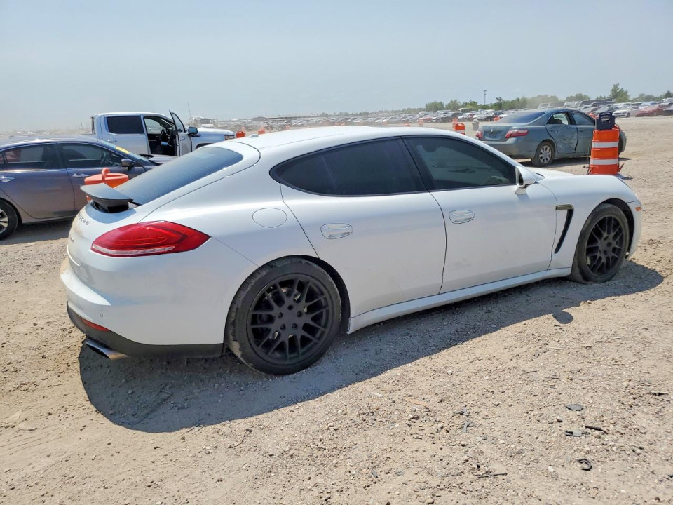 Porsche PANAMERA 2015 — Copart