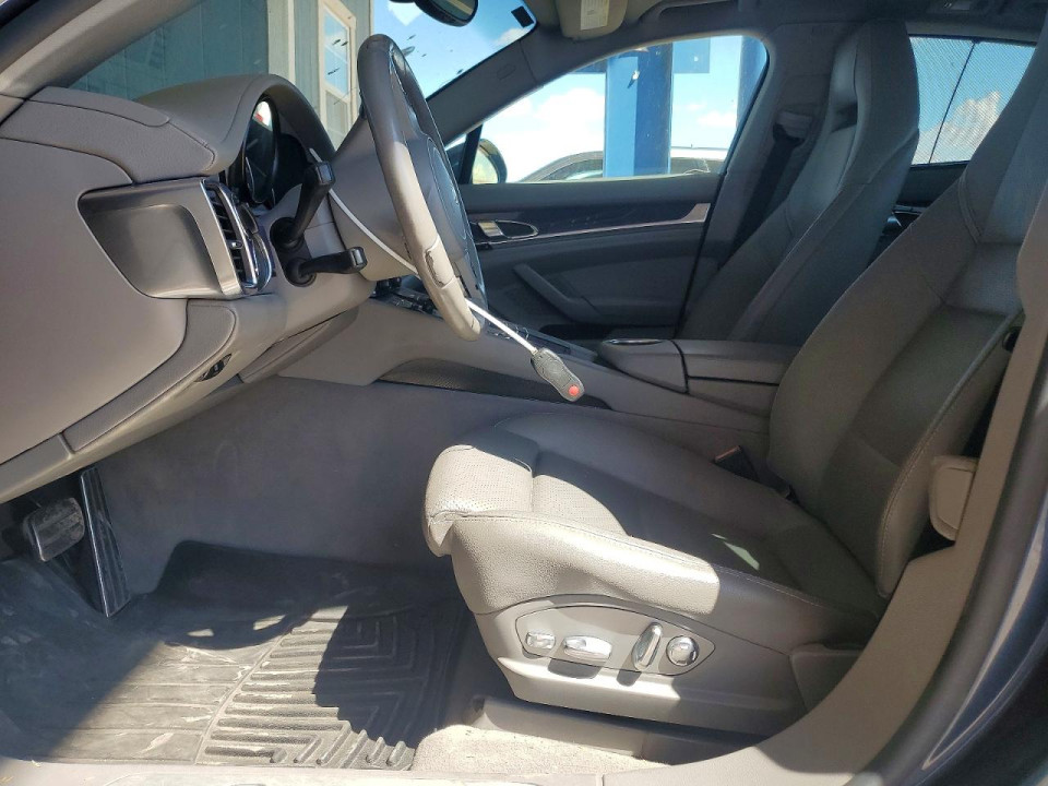Porsche PANAMERA 2011 — Copart