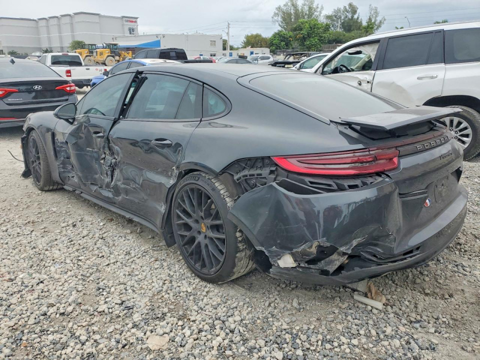 Porsche PANAMERA 2017 — Copart