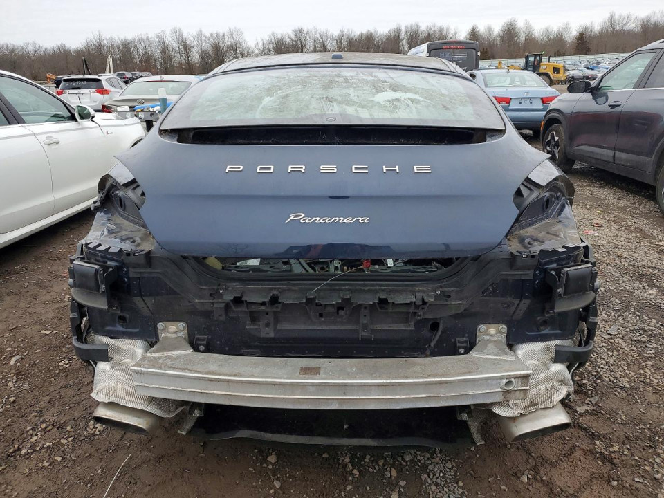Porsche PANAMERA 2016 — Copart
