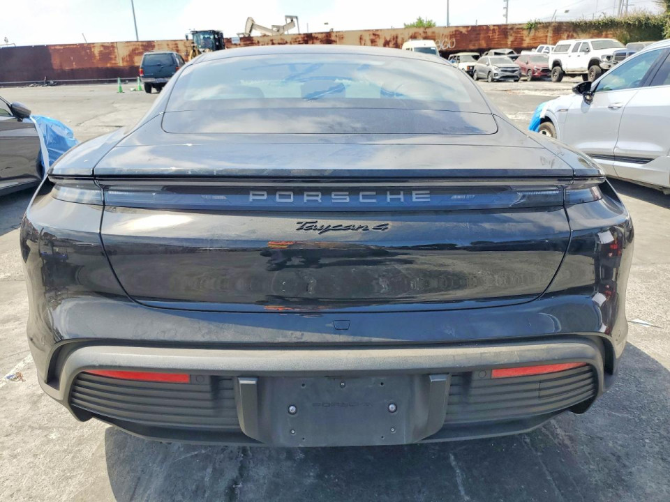 Porsche TAYCAN BASE 2025 — Copart