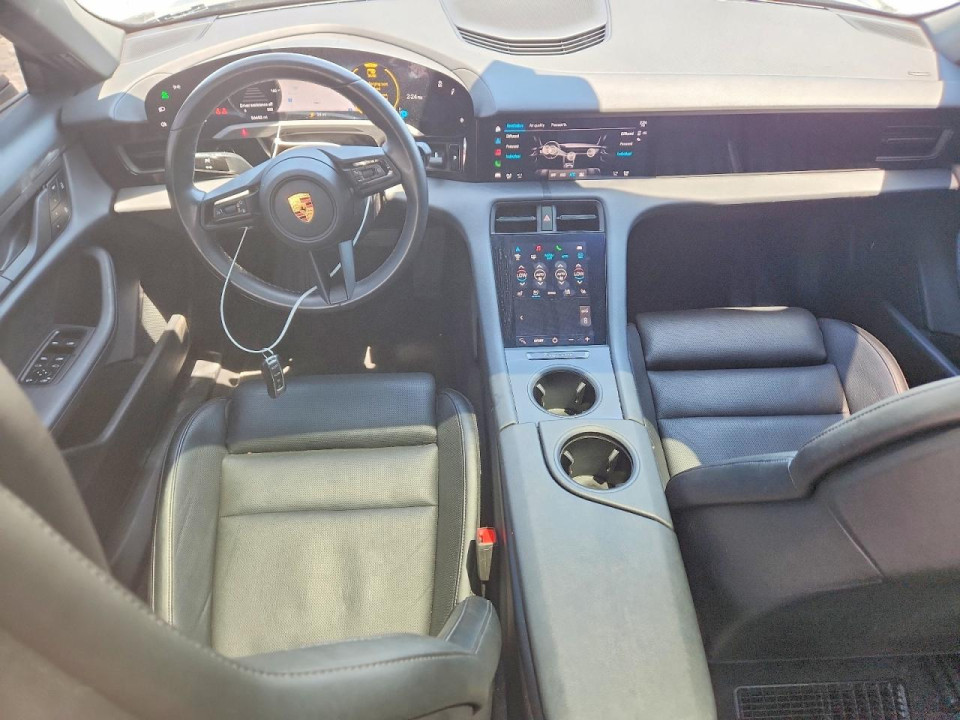 Porsche TAYCAN 2022 — Copart