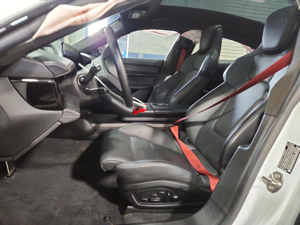 Porsche TAYCAN 2021 — Copart