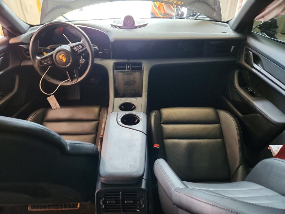 Porsche TAYCAN 2023 — Copart