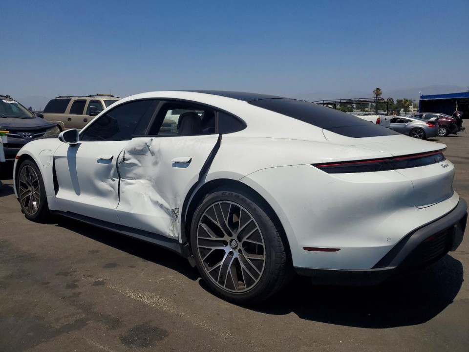 Porsche TAYCAN 2023 — Copart