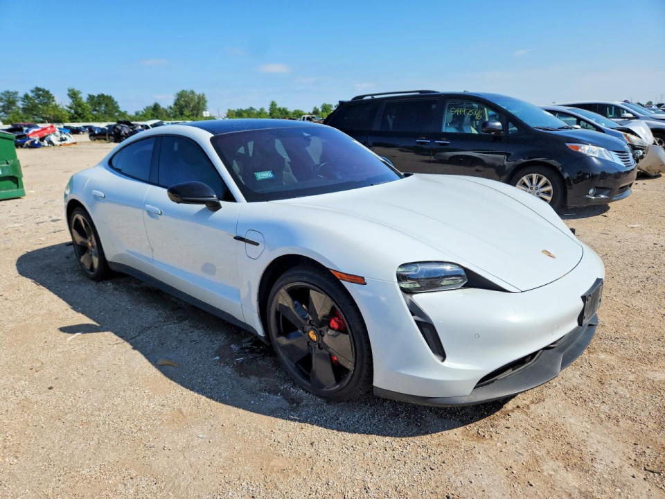 Porsche TAYCAN 2021 — Copart