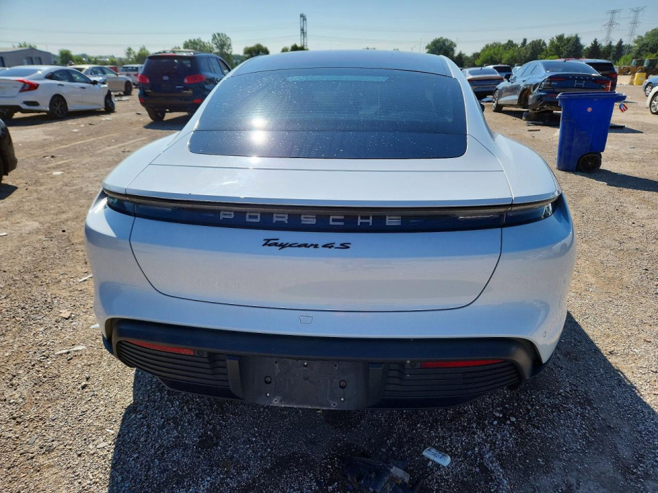 Porsche TAYCAN 2021 — Copart