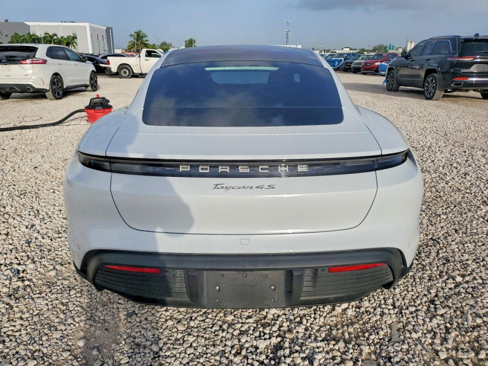 Porsche TAYCAN 2020 — Copart