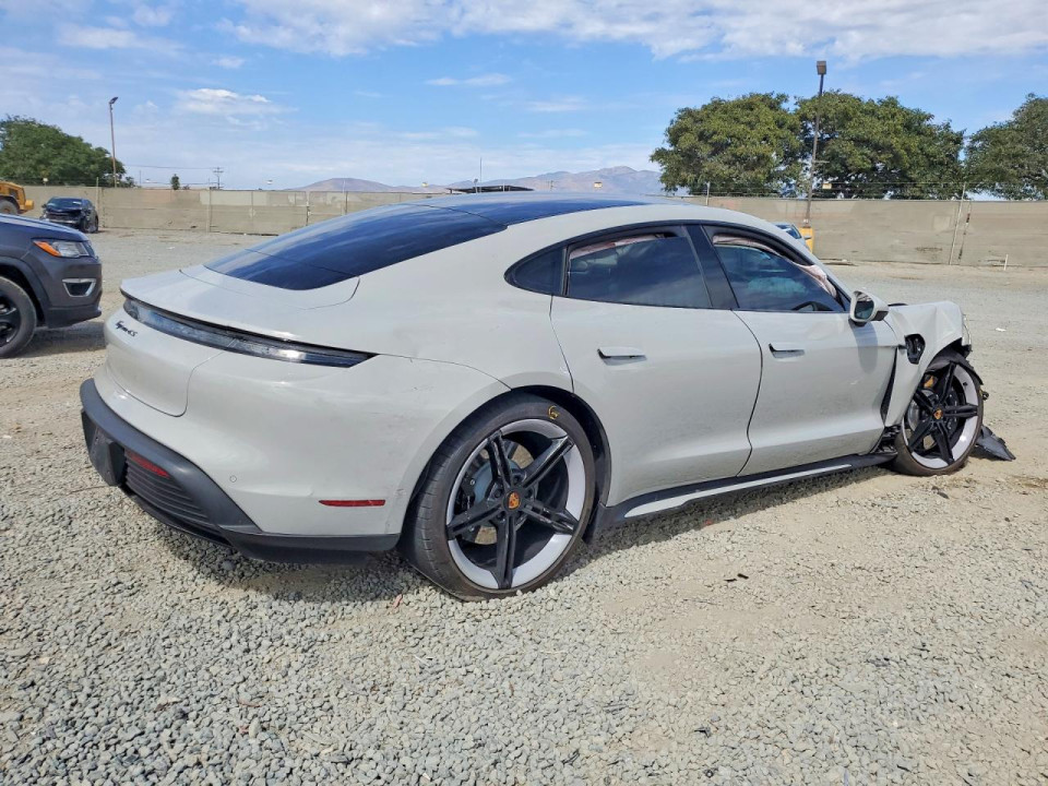 Porsche TAYCAN 2024 — Copart