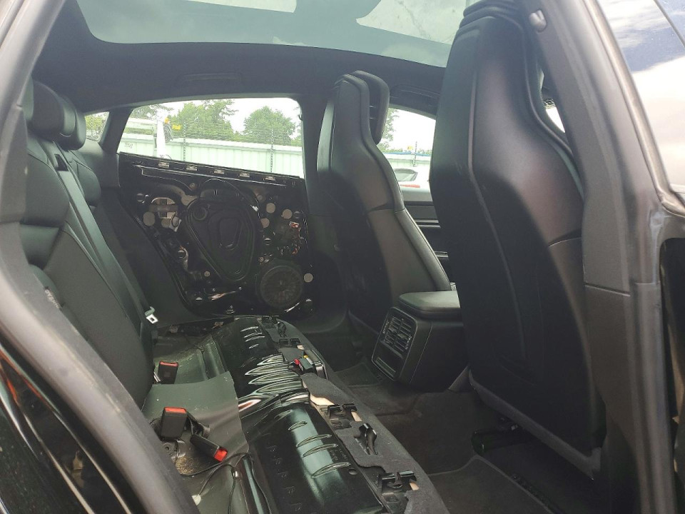 Porsche TAYCAN 2022 — Copart
