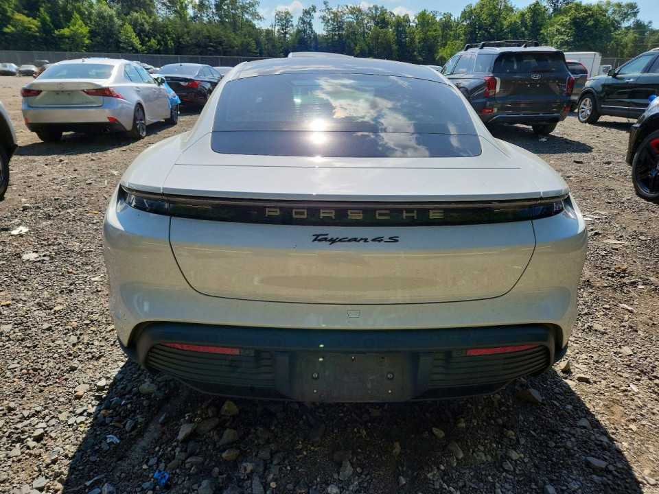 Porsche TAYCAN 2021 — Copart