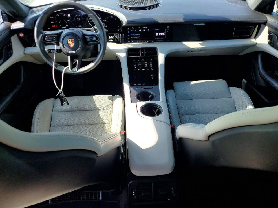Porsche TAYCAN 2021 — Copart