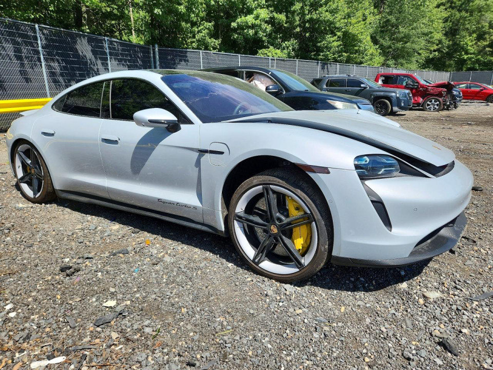 Porsche TAYCAN 2022 — Copart
