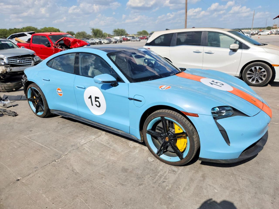 Porsche TAYCAN 2024 — Copart