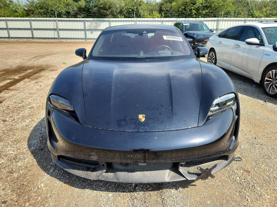 Porsche TAYCAN 2021 — Copart