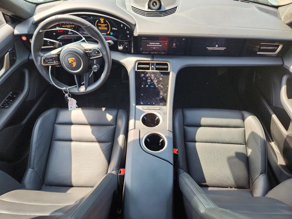 Porsche TAYCAN 2021 — Copart