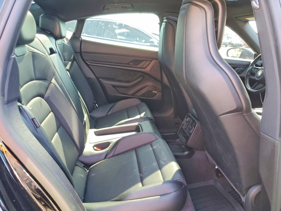 Porsche TAYCAN 2022 — Copart