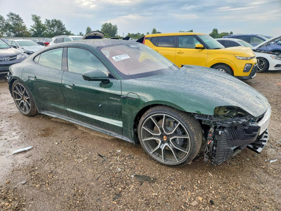 Porsche TAYCAN 2026 — Copart