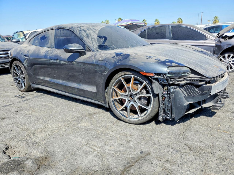 Porsche TAYCAN 2022 — Copart