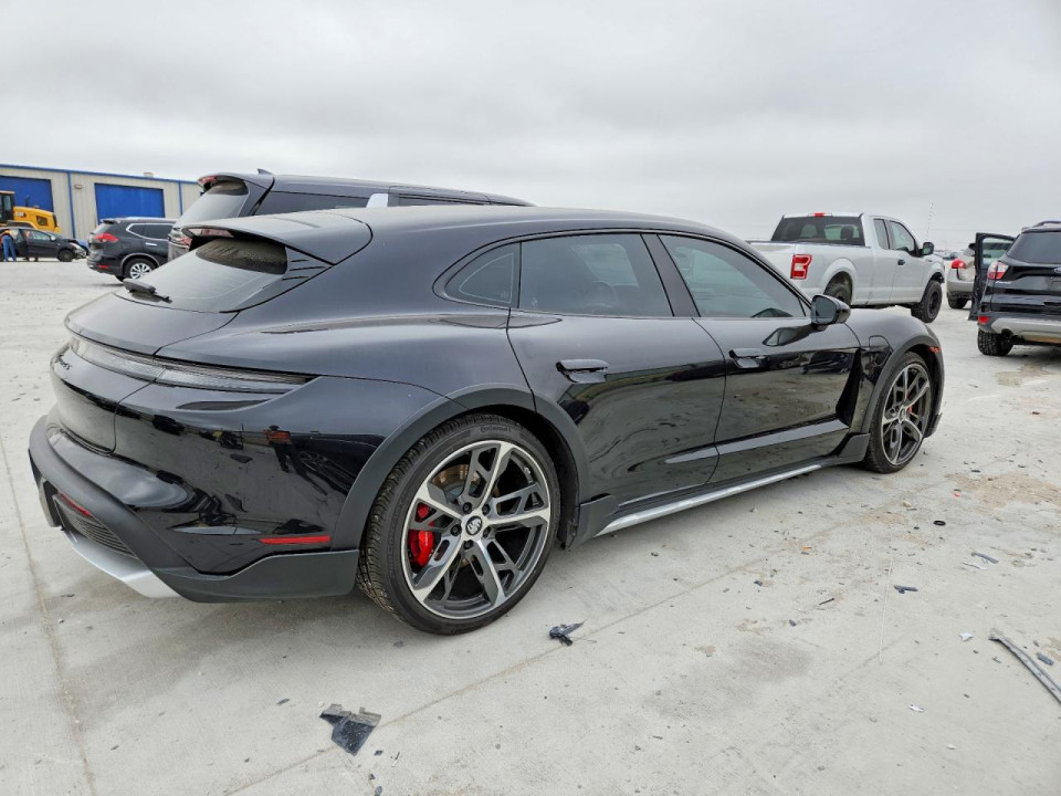 Porsche TAYCAN 2023 — Copart