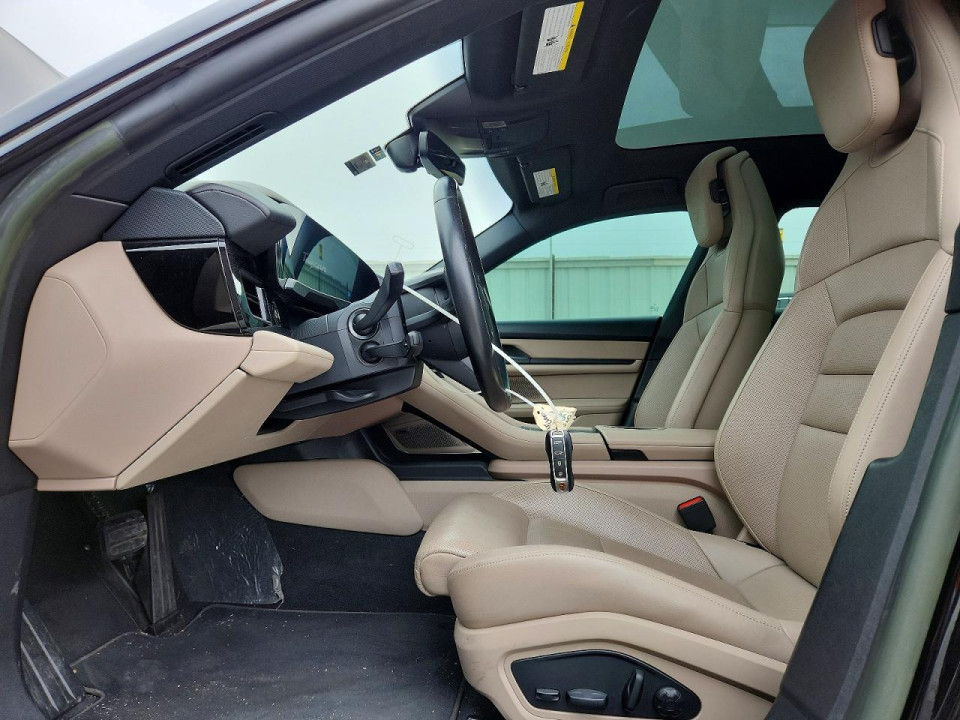 Porsche TAYCAN 2023 — Copart
