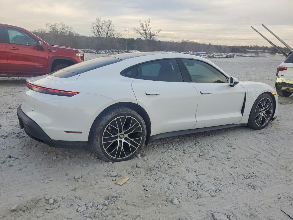 Porsche TAYCAN 2021 — Copart