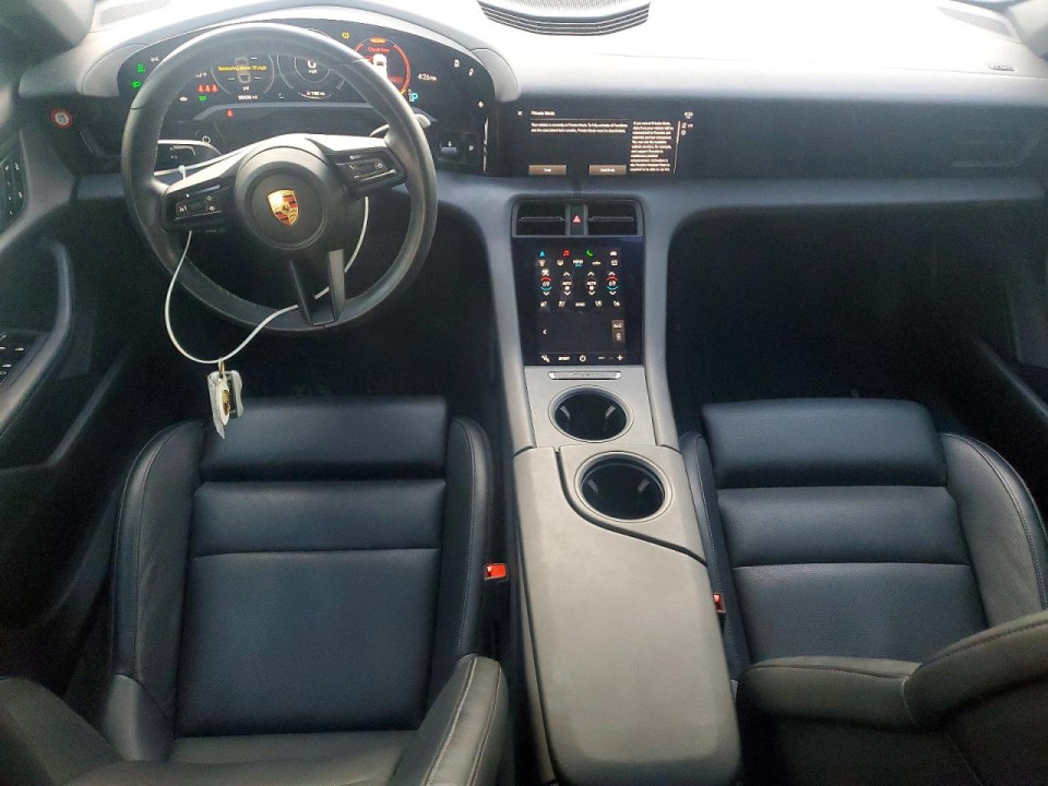 Porsche TAYCAN 2021 — Copart