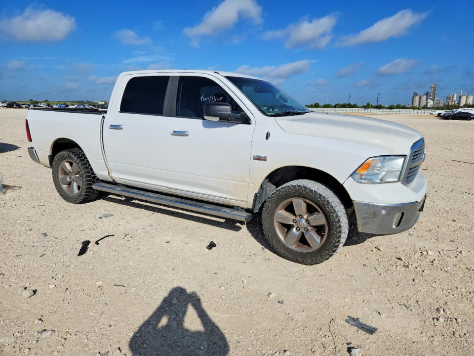 Ram 1500 2015 — Copart