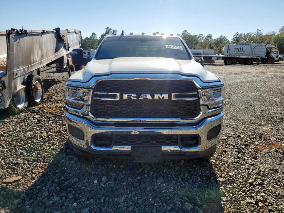 Ram 3500 TRADESMAN FLATBED TRUCK 2023 — Copart