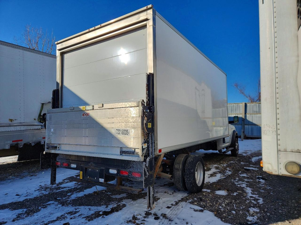 Ram 5500 REFRIGERATED BOX TRUCK 6.4L V8 2022 — Copart