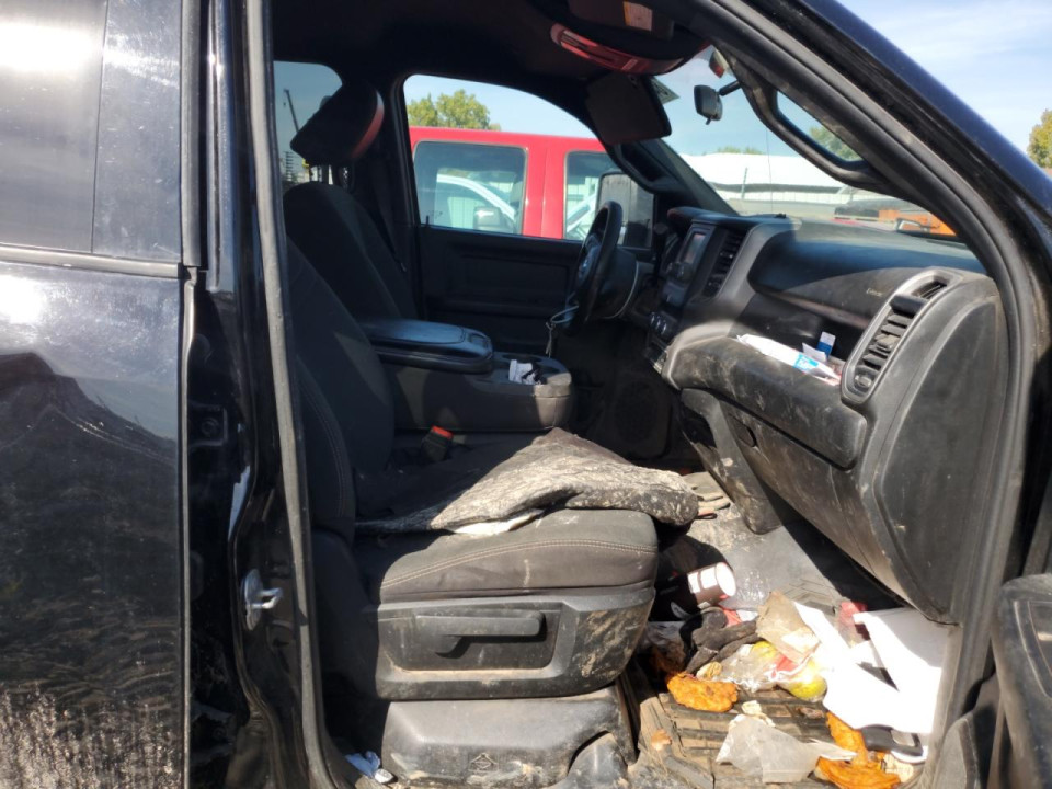 Ram 5500 TRUCK CAB AND CHASSIS 2023 — Copart