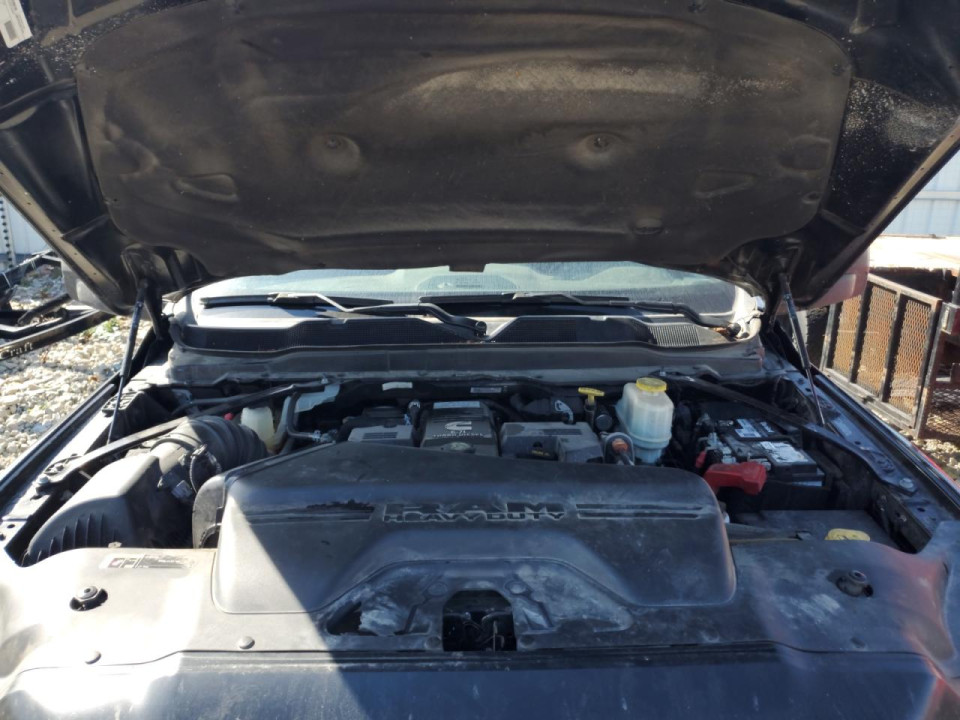 Ram 5500 TRUCK CAB AND CHASSIS 2023 — Copart