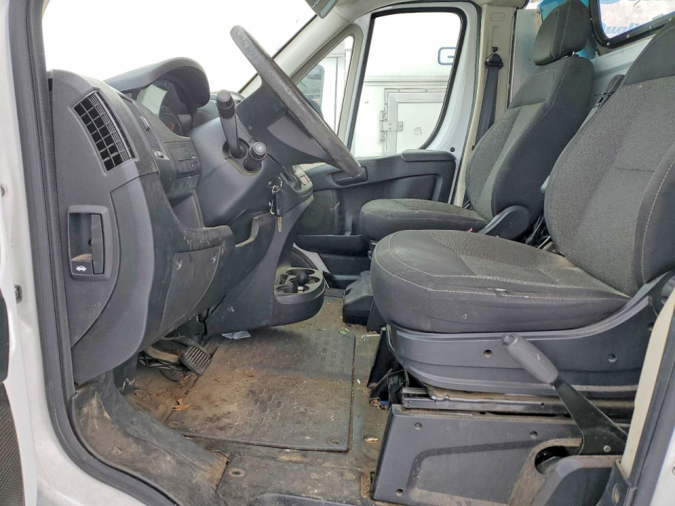 Ram PROMASTER 2500 2500 HIGH 2015 — Copart