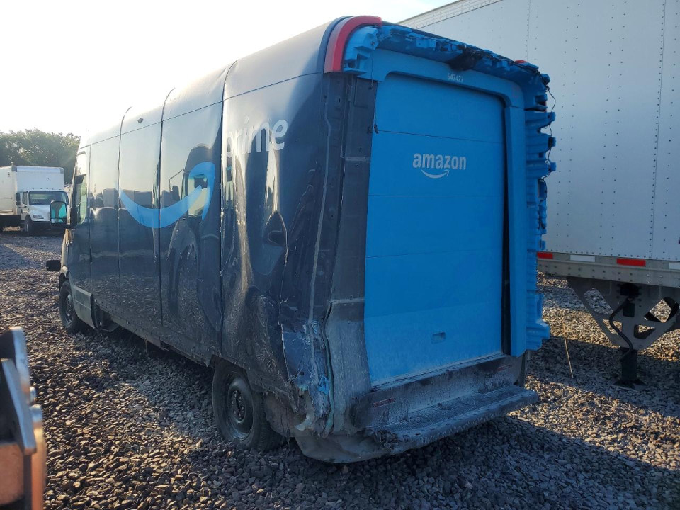 Rivian EDV 2025 — Copart