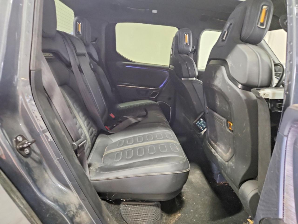 Rivian R1T 2022 — Copart