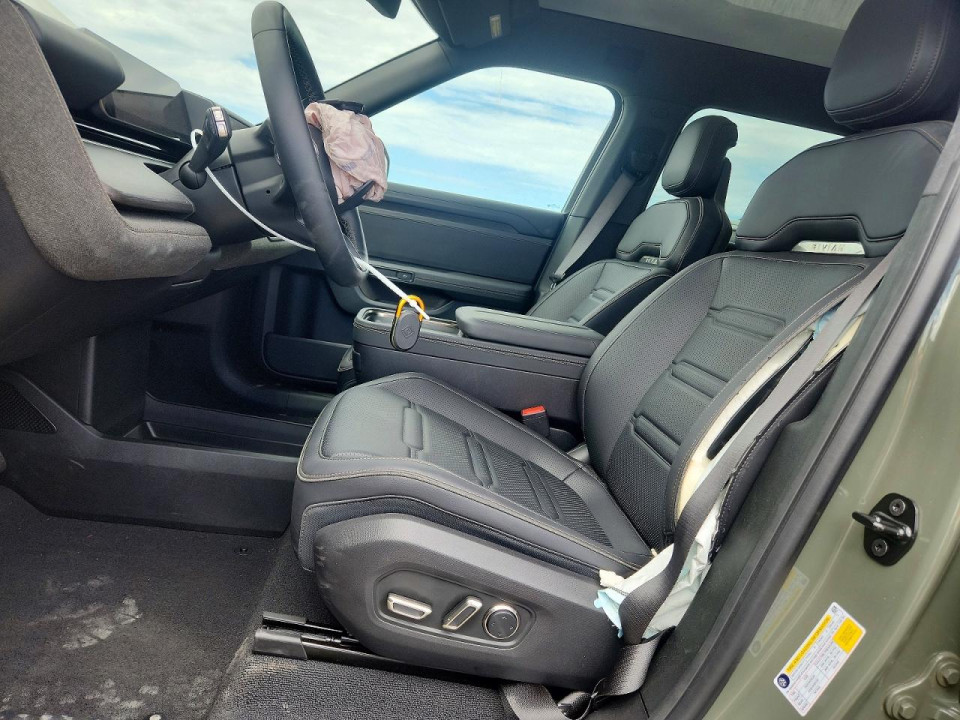 Rivian R2 PERFORMANCE 2027 — Copart