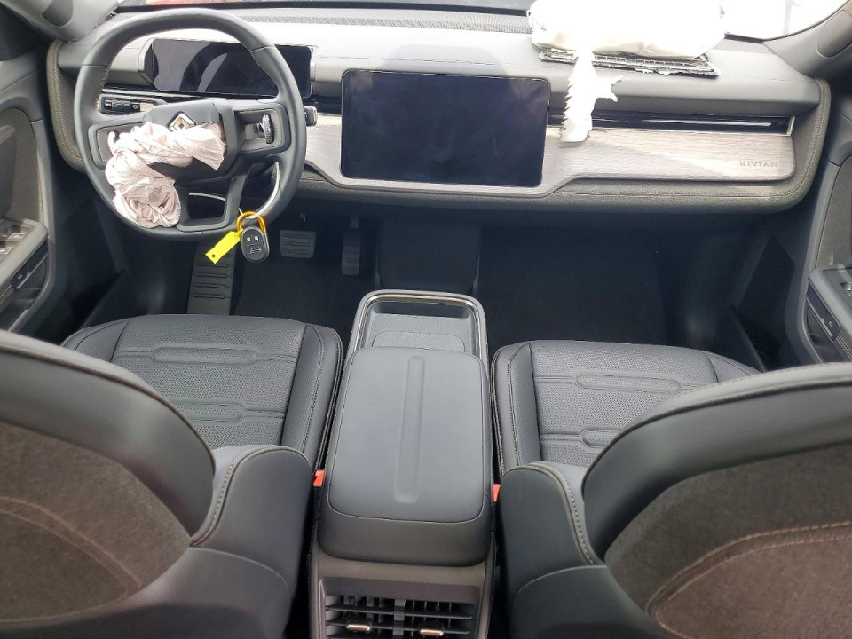 Rivian R2 2027 — Copart