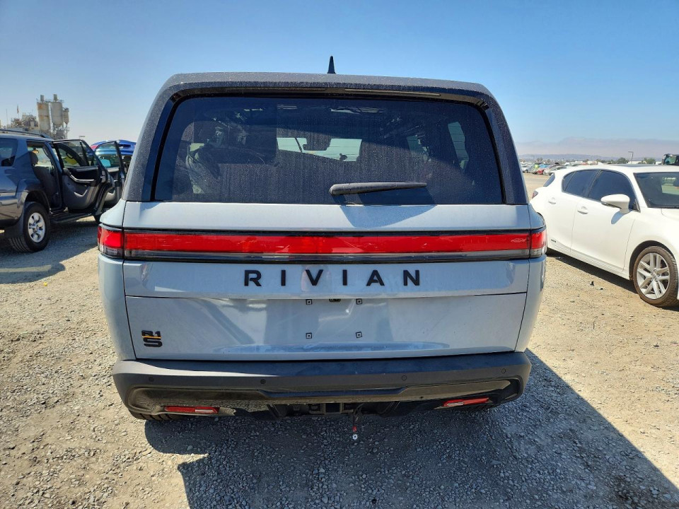 Rivian RIS 2023 — Copart