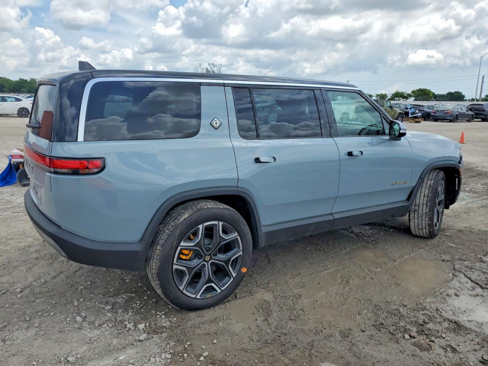 Rivian RIS 2023 — Copart