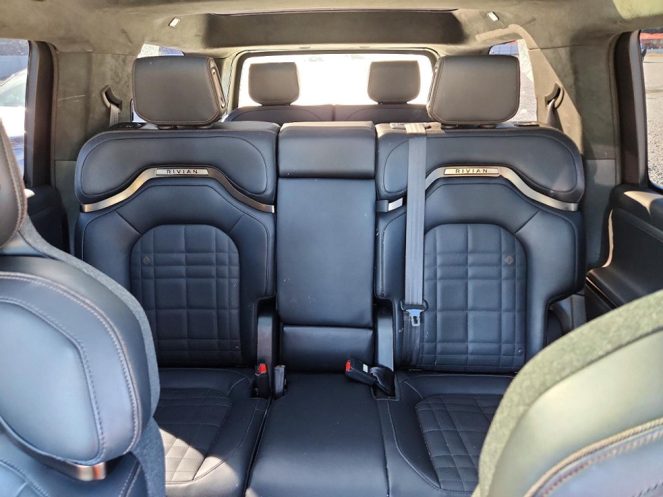 Rivian RIS 2025 — Copart
