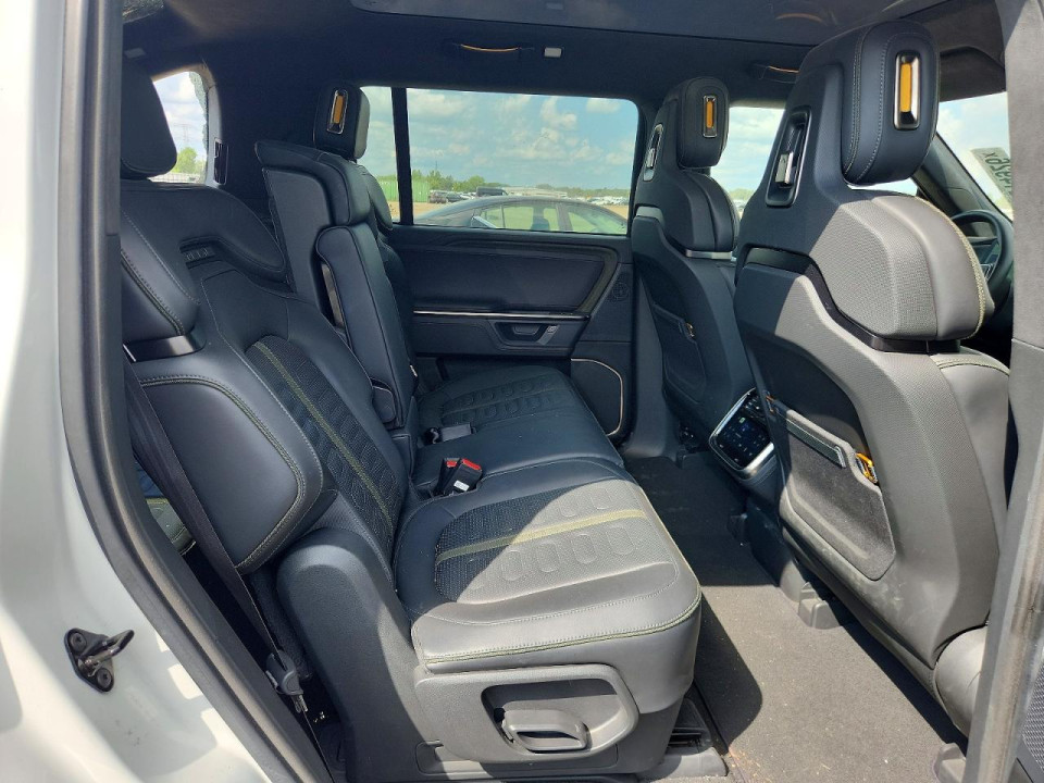Rivian RIS 2025 — Copart