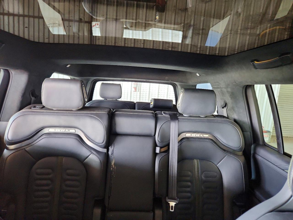 Rivian RIS 2025 — Copart