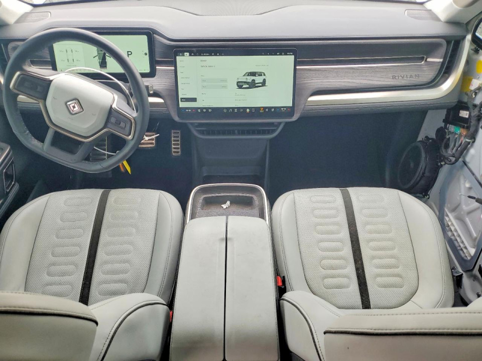 Rivian RIS 2023 — Copart