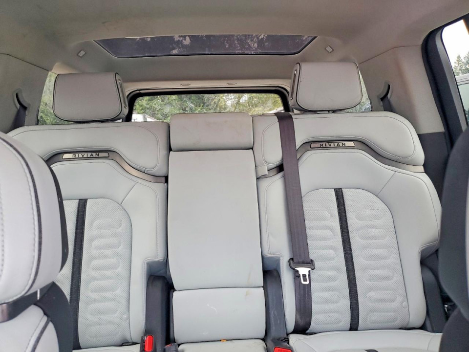 Rivian RIS 2023 — Copart