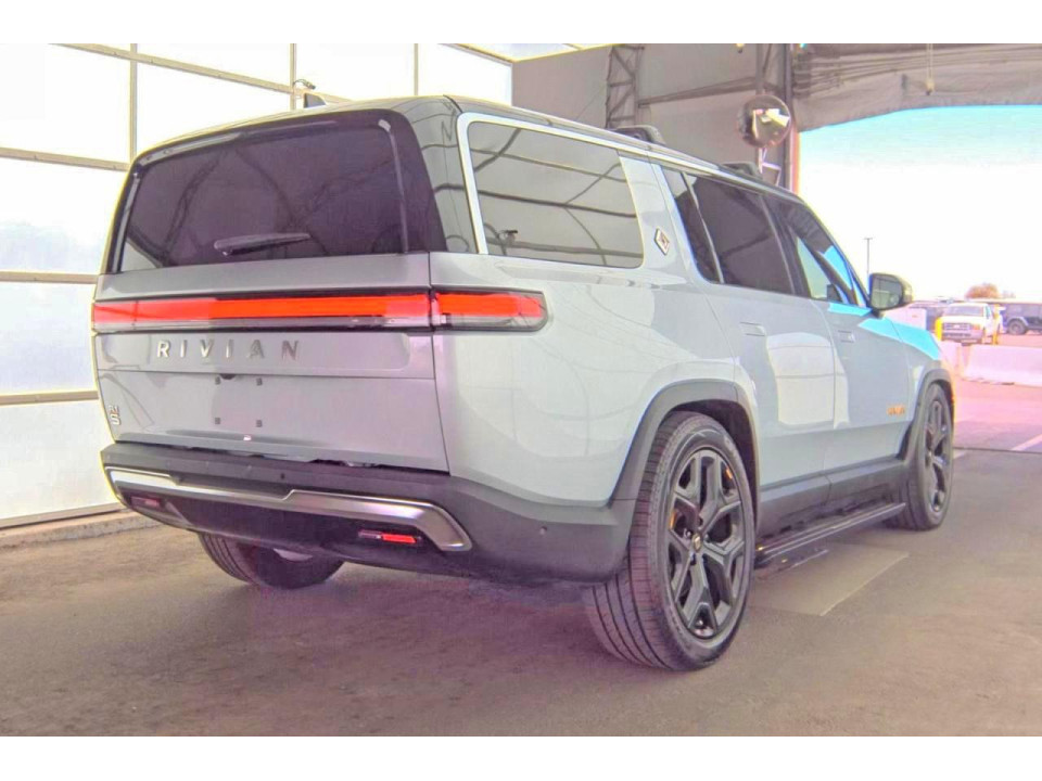 Rivian RIS 2023 — Copart