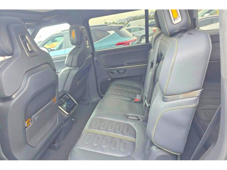 Rivian RIS 2023 — Copart
